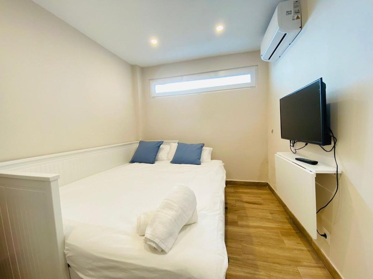 Moderno Apartamento Con Vistas Al Mar -贝纳尔马德纳 外观 照片