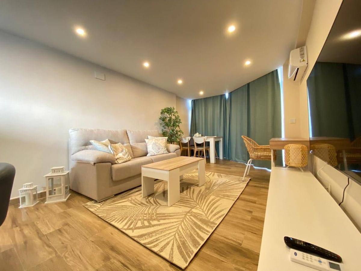 Moderno Apartamento Con Vistas Al Mar -贝纳尔马德纳 外观 照片