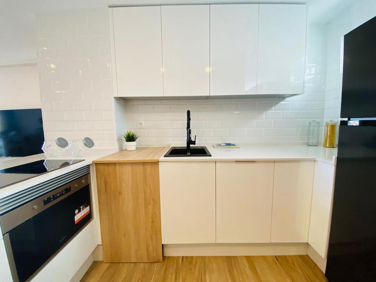 Moderno Apartamento Con Vistas Al Mar -贝纳尔马德纳 外观 照片