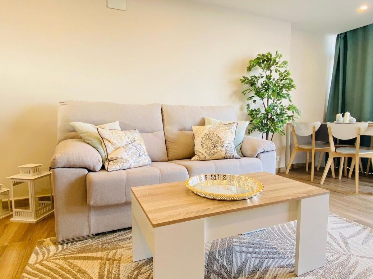 Moderno Apartamento Con Vistas Al Mar -贝纳尔马德纳 外观 照片