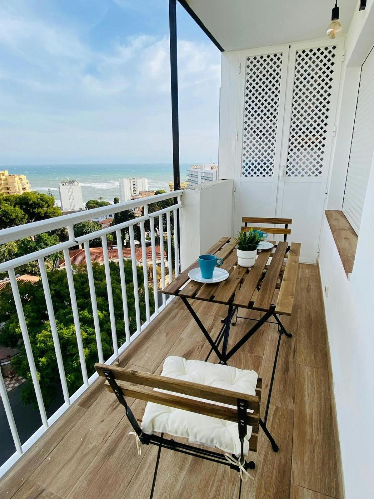 Moderno Apartamento Con Vistas Al Mar -贝纳尔马德纳 外观 照片