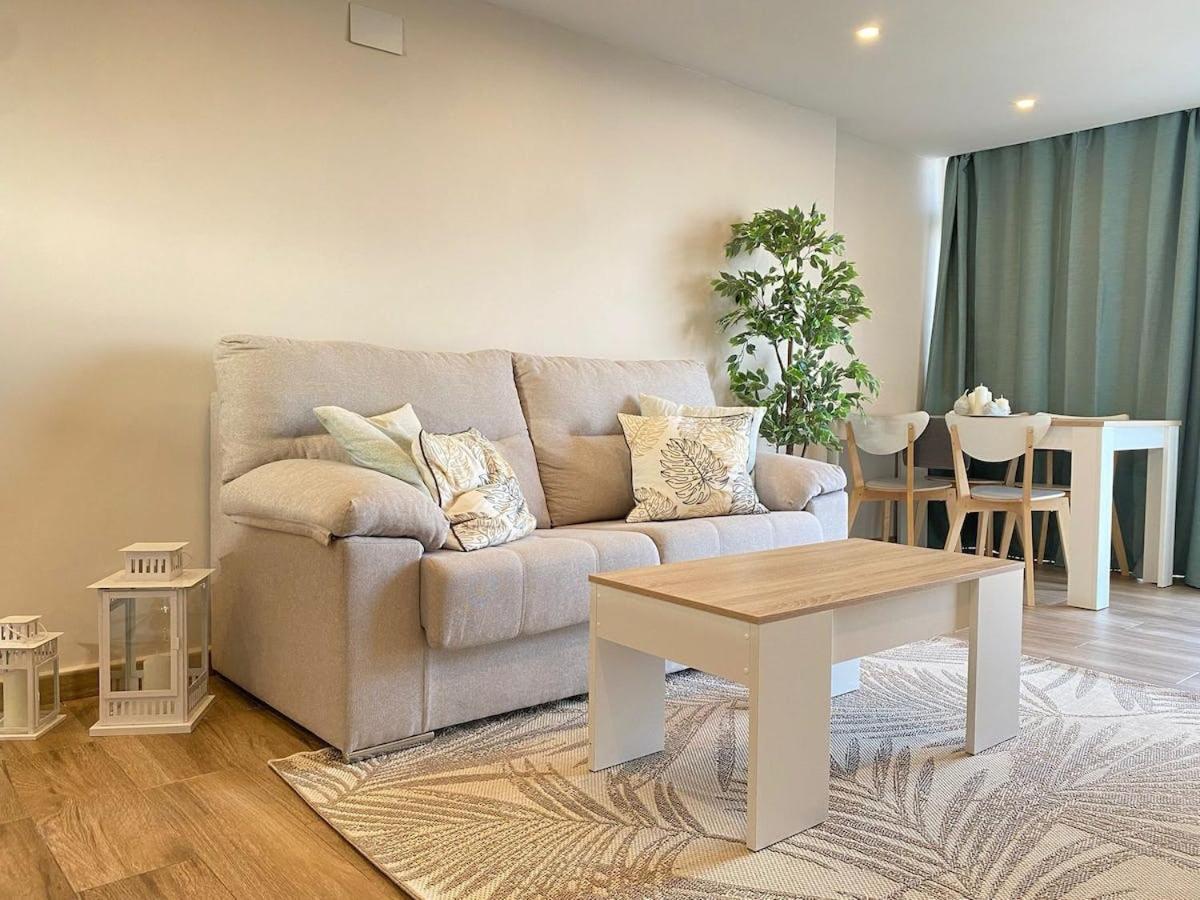 Moderno Apartamento Con Vistas Al Mar -贝纳尔马德纳 外观 照片